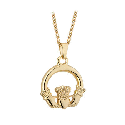 Gold plated claddagh pendant
