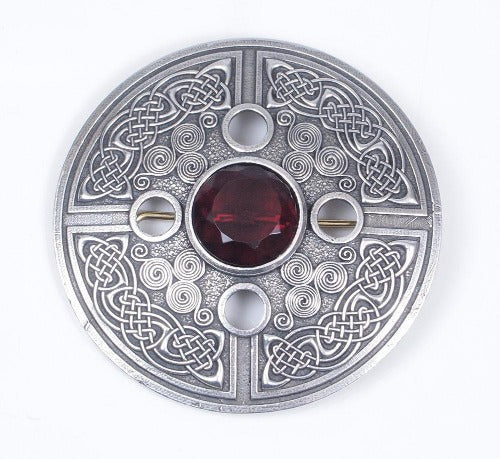 Celtic Spiral plaid brooch case in lead free pewter.  Selection of center stone colors available.  Made in Scotland.  Scottish Treasures Celtic Corner