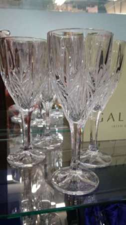 Galway Crystal Wine Glasses – Celtic Tides/Celtic Corner